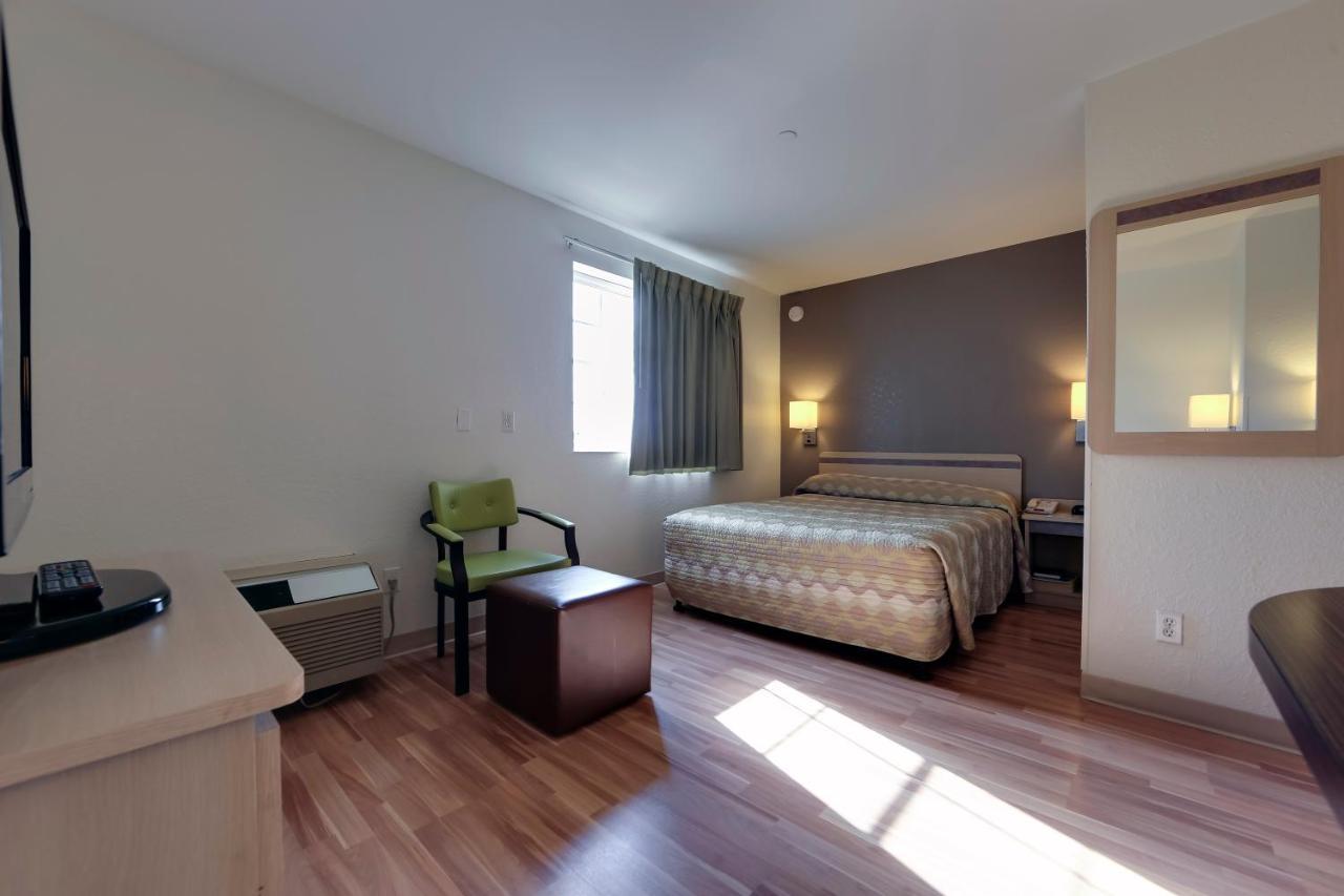 Studio 6 Toronto - Mississauga With Kitchenettes Kamer foto